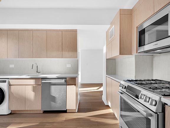 4th image of 501 E 87th St APT 19C