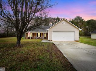 15 Tara Way, Covington, GA 30016