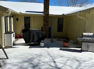103 S Grover Ave, Mountain View, AR 72560