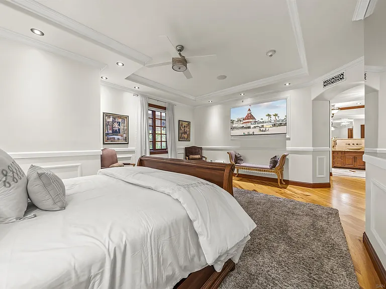 120 C Ave #206 — Photo 39
