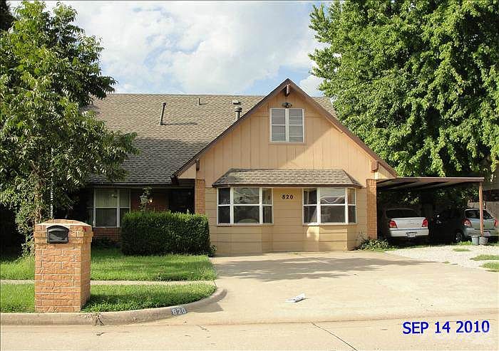 820 SE 12th-Front View