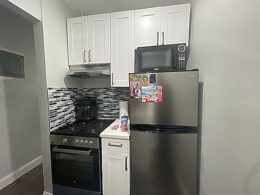 2nd image of 310 E 89th St #1H