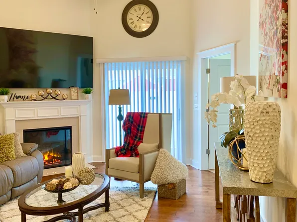 1824 Fox Den Way #4, Greenville, NC 27858