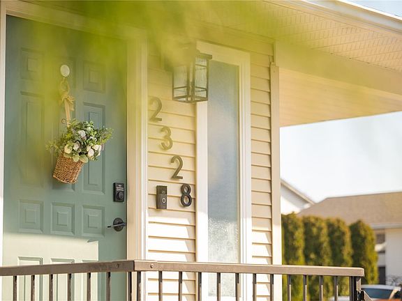 2nd image of 2328 Whitney Rd