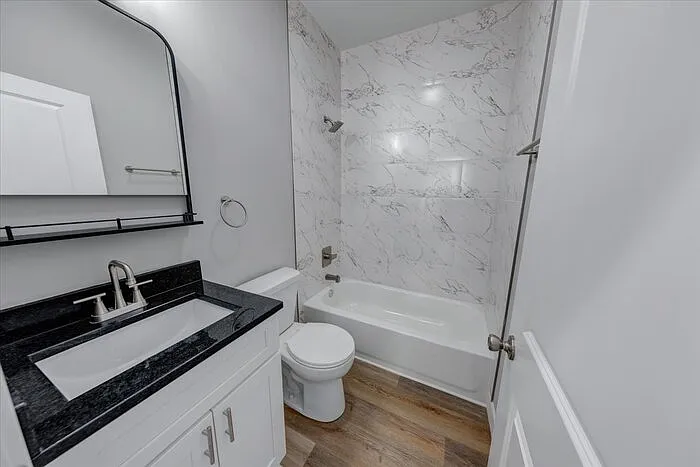 2751 Guilford Ave #B — Photo 14