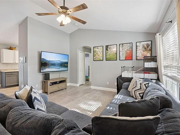 3rd image of 648 Tranquility St