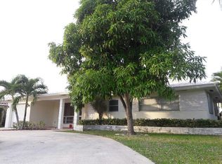 261 NE 28th Ter, Boca Raton, FL 33431