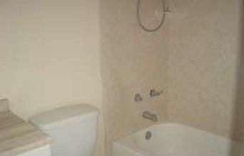 5th image of 9419 Thistle Trail Dr