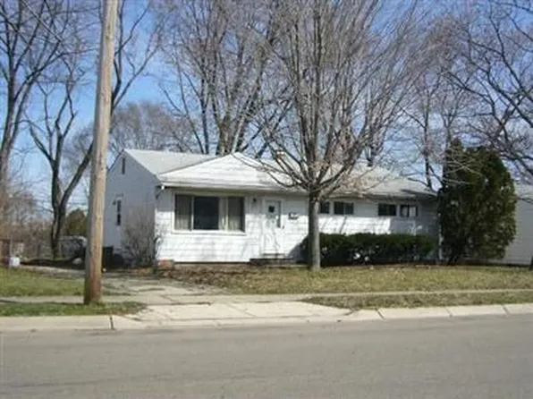 227 E Doris Dr, Fairborn, OH 45324