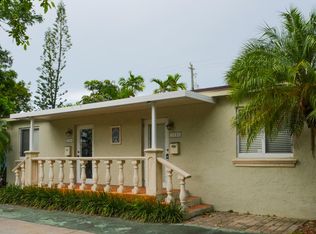 3894 Grand Ave, Miami, FL 33133