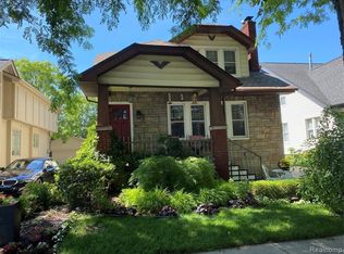 774 E Lincoln Ave, Birmingham, MI 48009