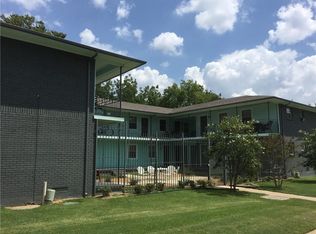 701 Elsbeth St APT 101, Dallas, TX 75208