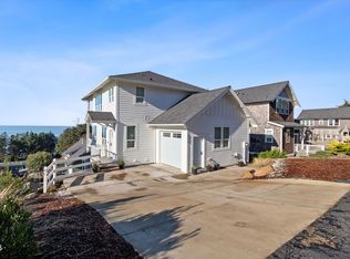 2375 SW Driftwood Ln, Lincoln City, OR 97367