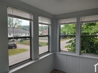 11 1/2 Yale St FLOOR 2, Rochester, NH 03867