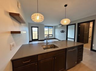 218 Washington Ave #408, Portland, ME 04101