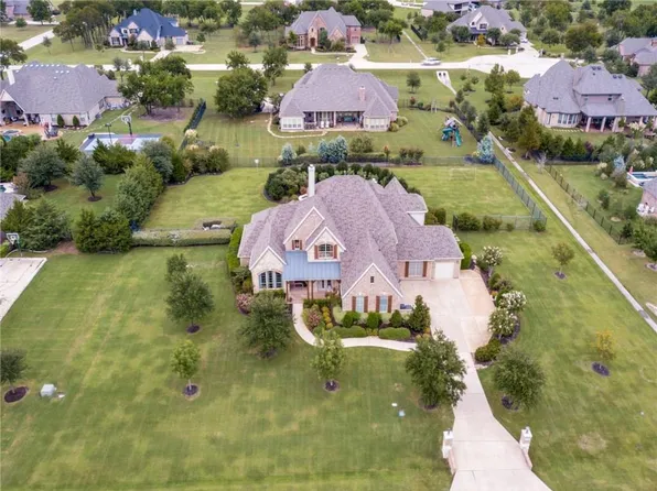 810 Stratton Mill Dr, Lucas, TX 75002