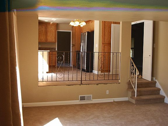 5th image of 1261 Vargas Dr