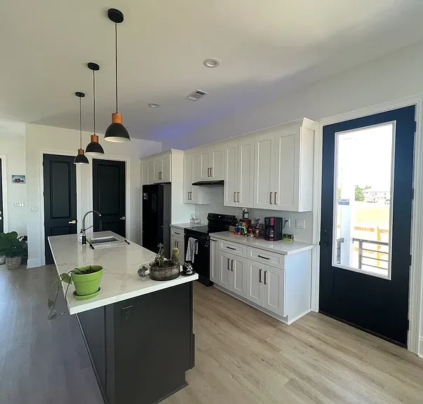 8413 Benjamin Dr — Photo 3