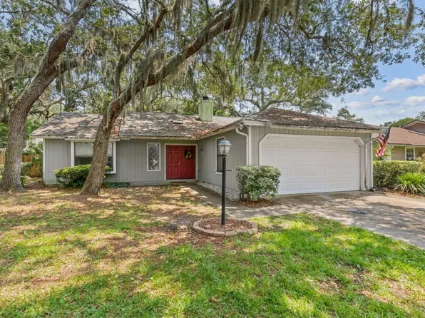 1512 Inverness Rd, Fernandina Beach, FL 32034
