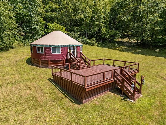 5th image of 910 Sawyer Cove Rd