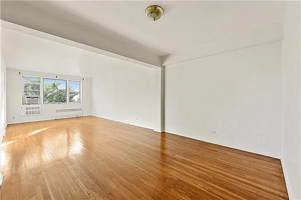 Sold by Exclusive Properties Sotheby's International Realty | media 4