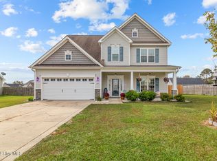 202 Maidstone Dr, Richlands, NC 28574