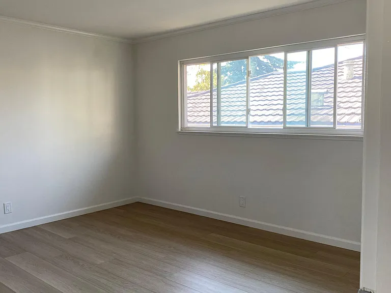 837 Cowper St #M — Photo 21
