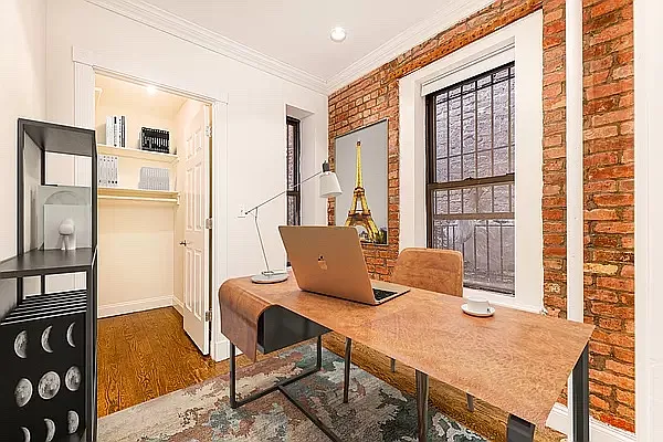 Rented by REAL New York | media 9