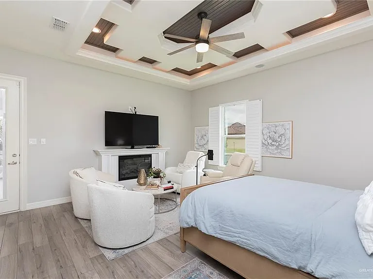 2608 Arroyo Ave — Photo 12