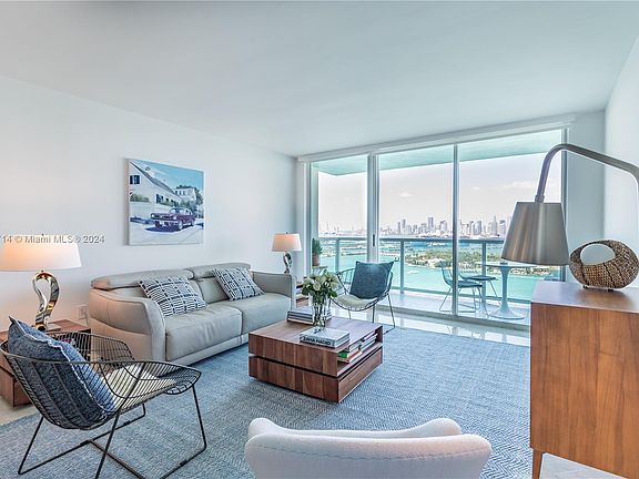 5th image of 650 West Ave APT 2805