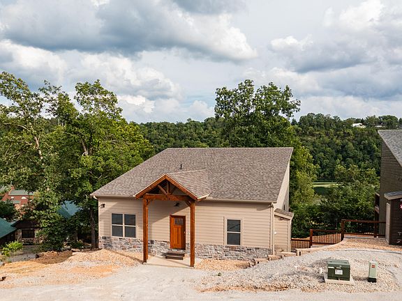 2nd image of 111 Turtle Ridge Drive