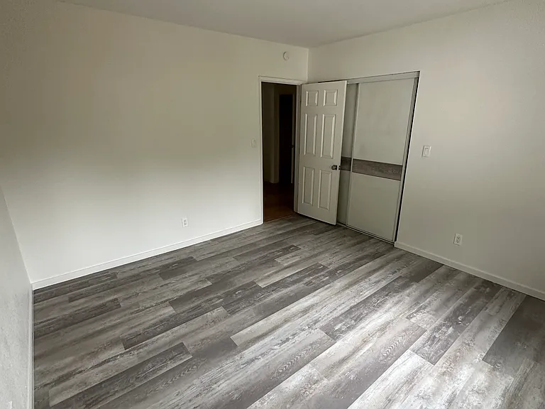 857 Colima Rd — Photo 3