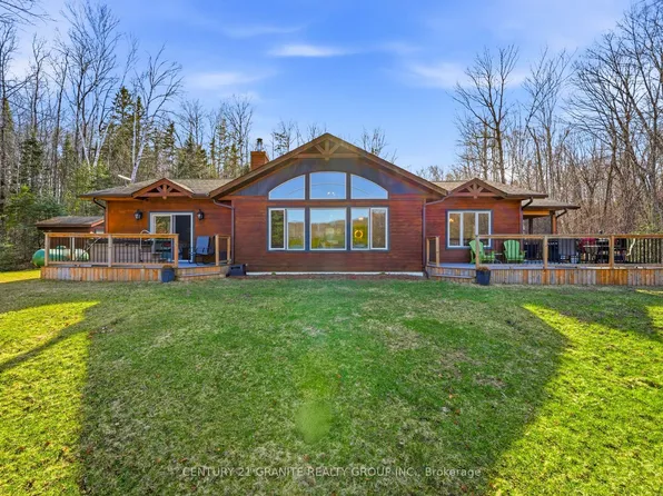 89 Vader Lake Rd, Wollaston, ON K0L 1P0