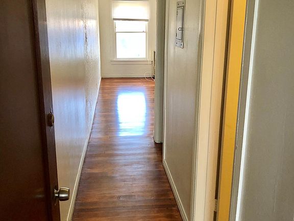 4th image of 1116 Sartori Ave APT 104