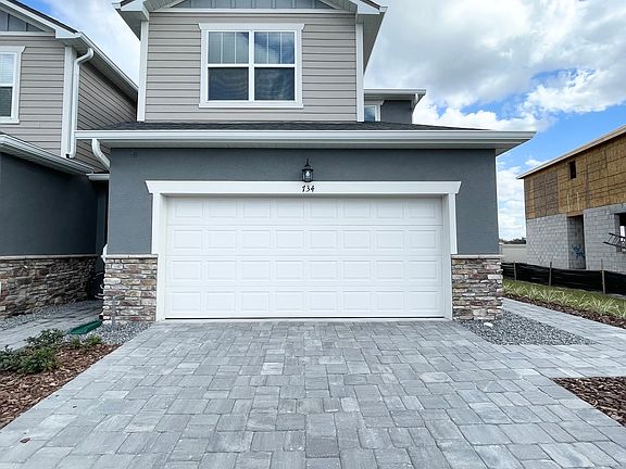 2nd image of 734 Spring Palms Loop