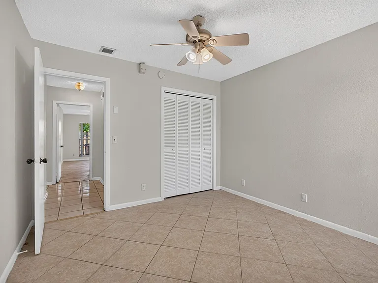 12395 Peconic Ct — Photo 7