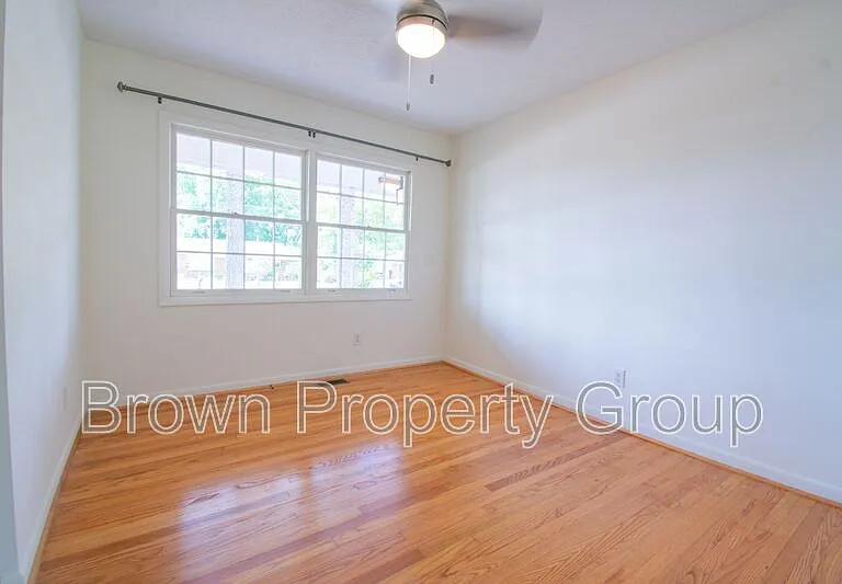 4408 Wellington Dr — Photo 12