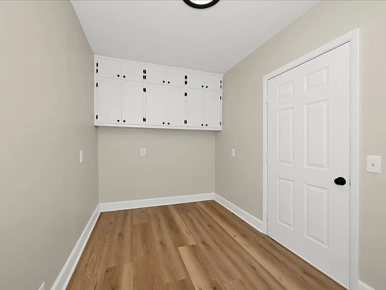 1208 Spruce St SE — Photo 13