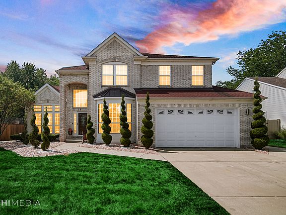 3rd image of 2507 Riverwalk Dr