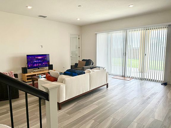 2nd image of 2320 Christiansen Cir