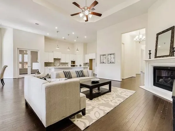 10407 Roseate Skimmer, Conroe, TX 77385