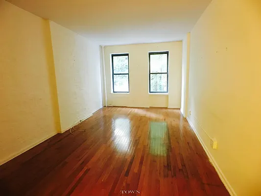 Rented by Town Residential | media 6