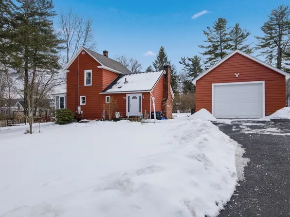 6 Vine St, Pittsfield, MA 01201