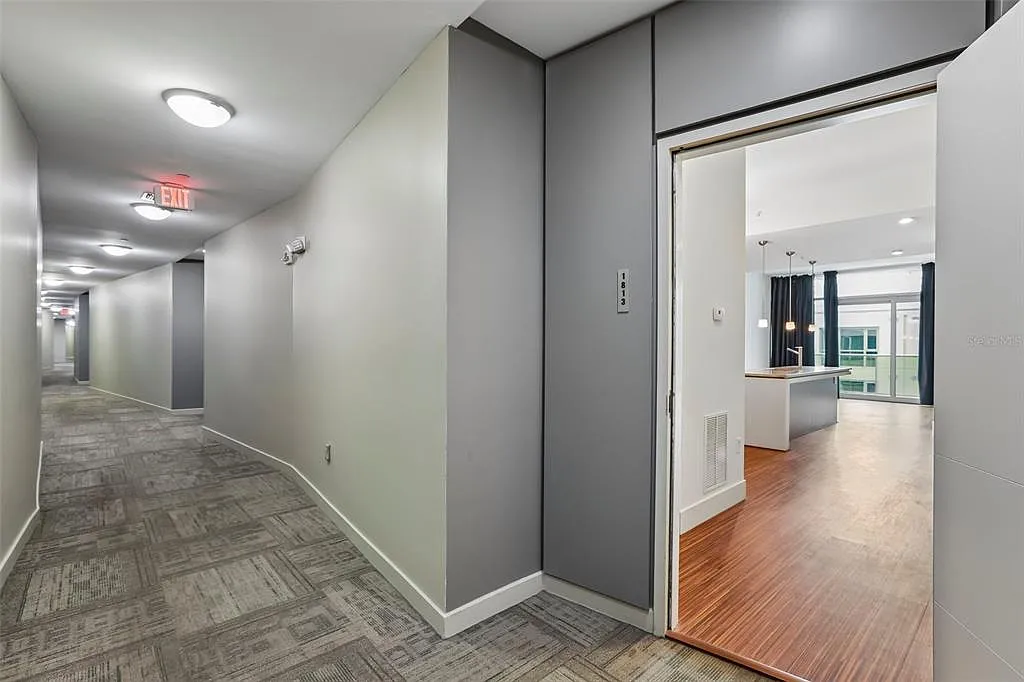 1 bed, 1.0 bath, 934 sqft, $2,500 — Photo 3