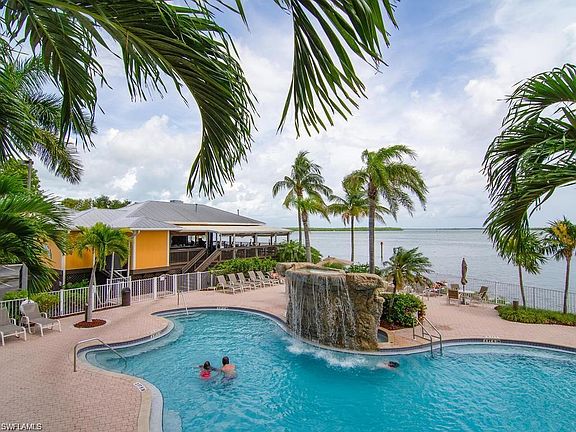 3rd image of 8771 Estero Blvd #808