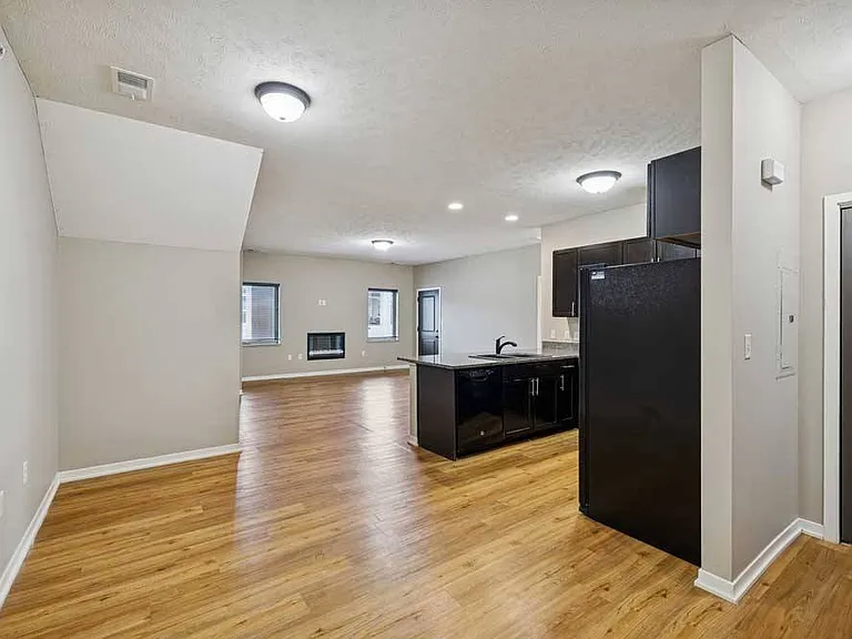 North Pointe Villas — Photo 268