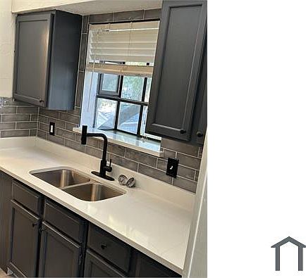 5th image of 6646 E Lovers Ln APT 1608