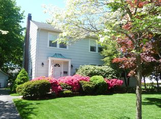 681 Oradell Ave, Oradell, NJ 07649