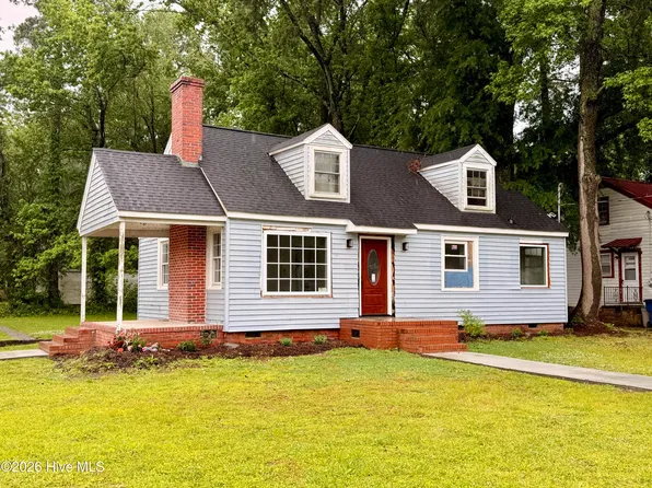 315 Woodlawn Drive, Kinston, NC 28501