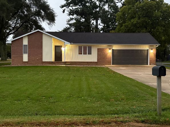4203 E Oaks Rd